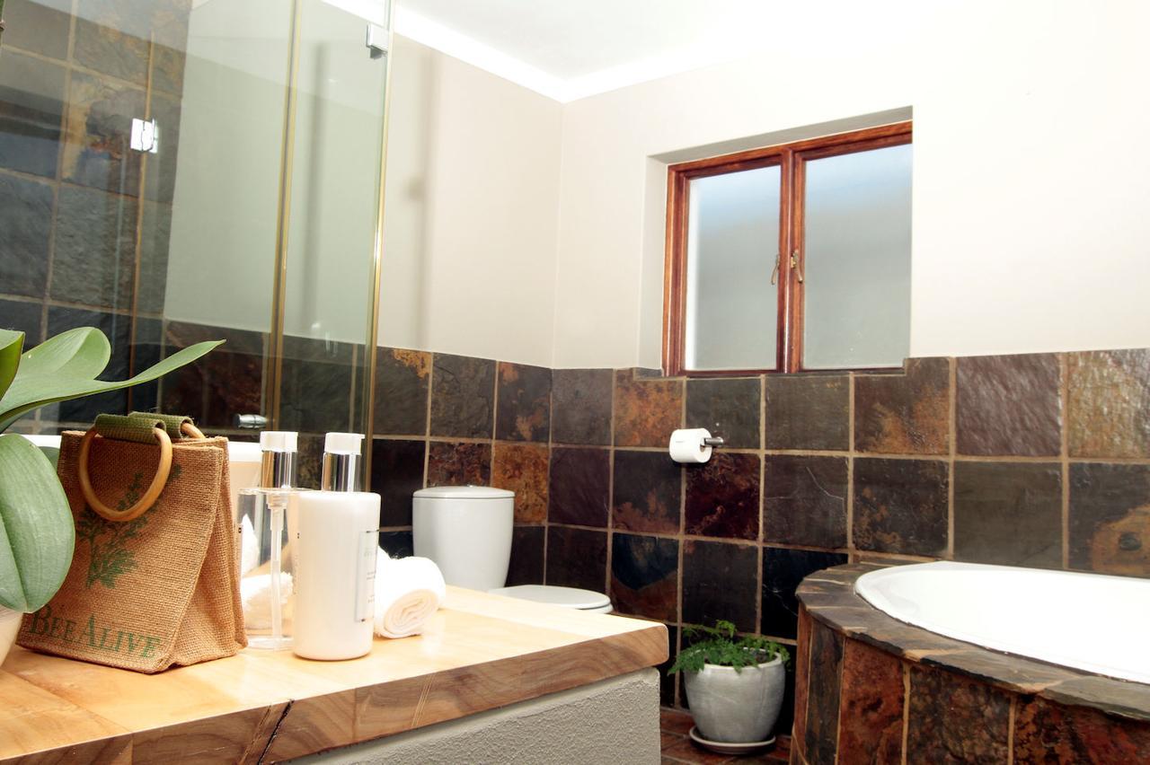Hotel Claude Knysna Buitenkant foto